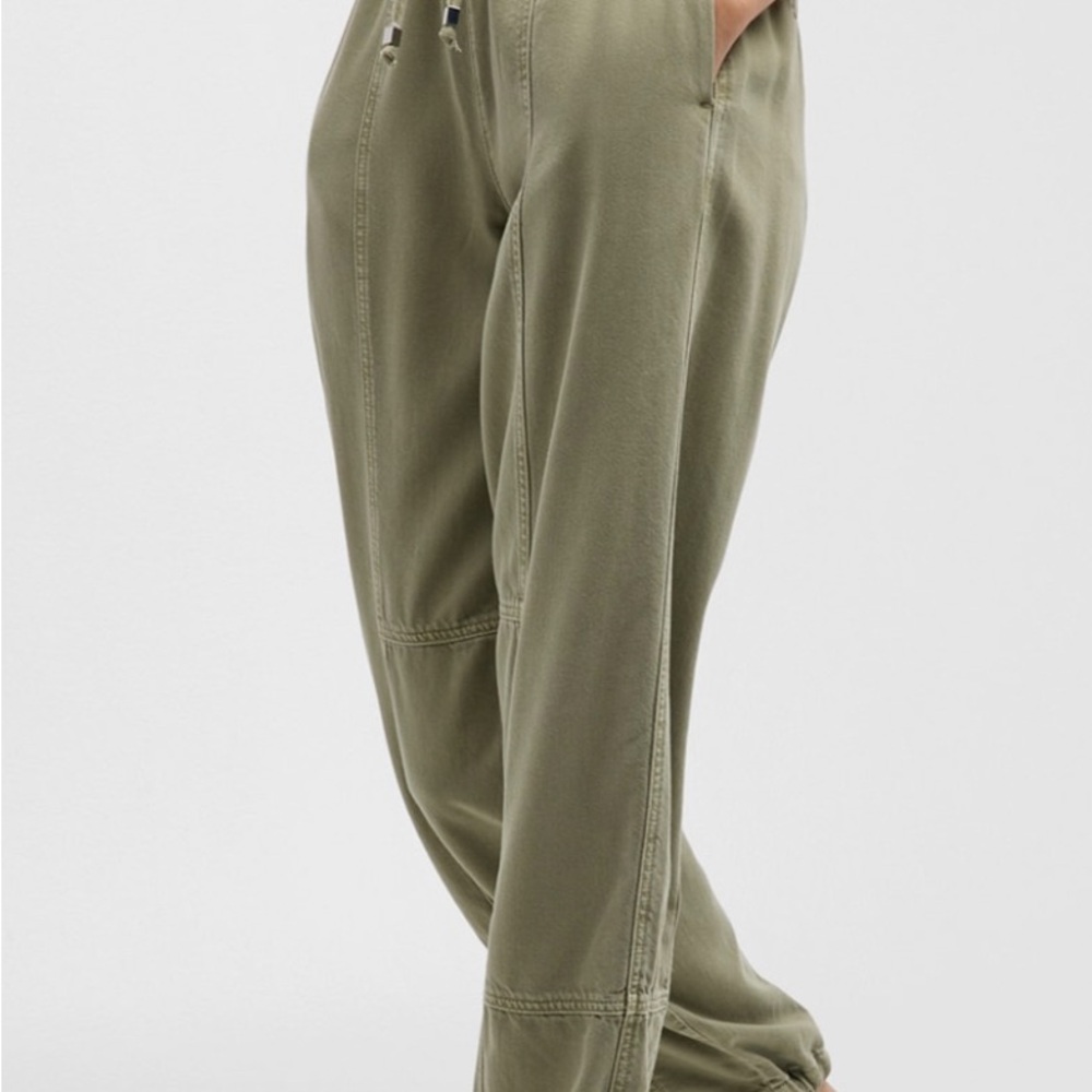 Pants - Picture 6 of 7